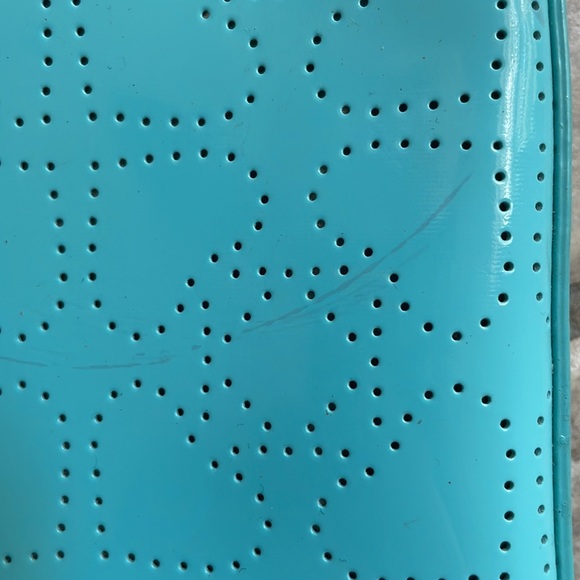 Kate Spade Blue Heart Crossbody - Picture 3 of 10